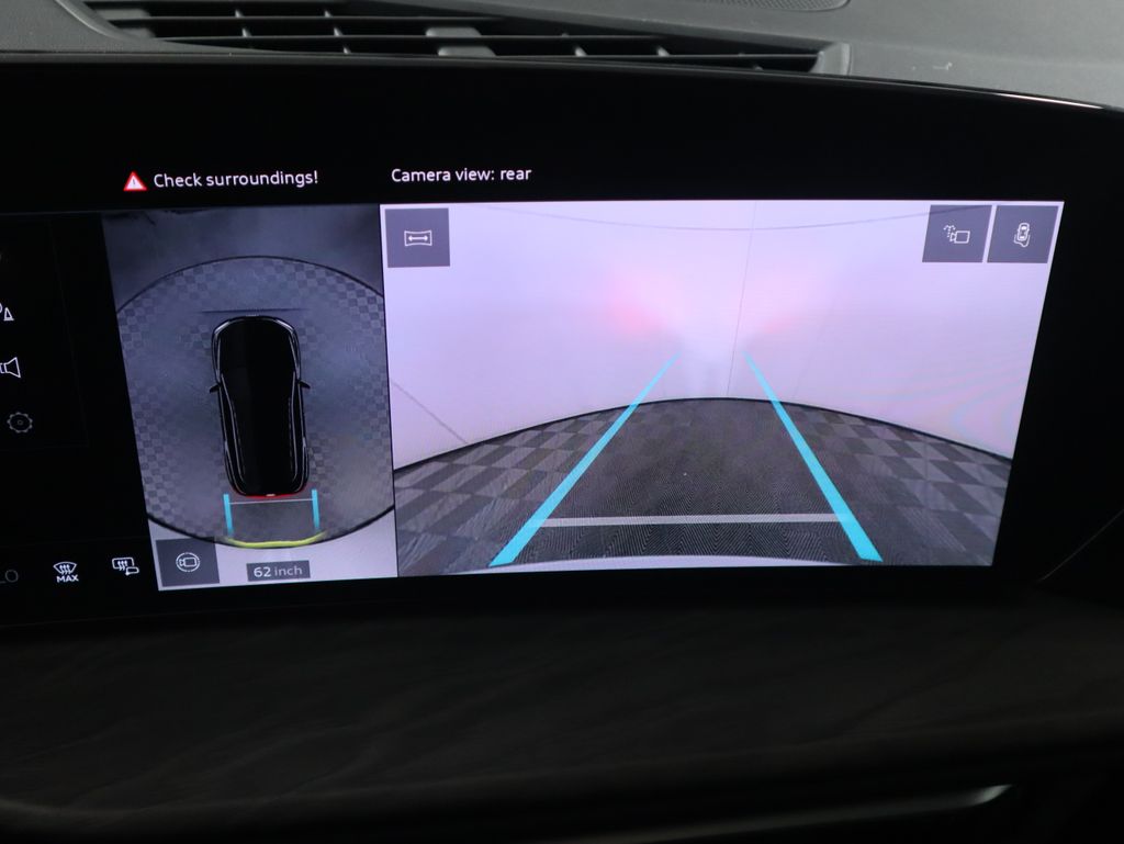 Thumbnail: 2025 Audi Q5 - 17