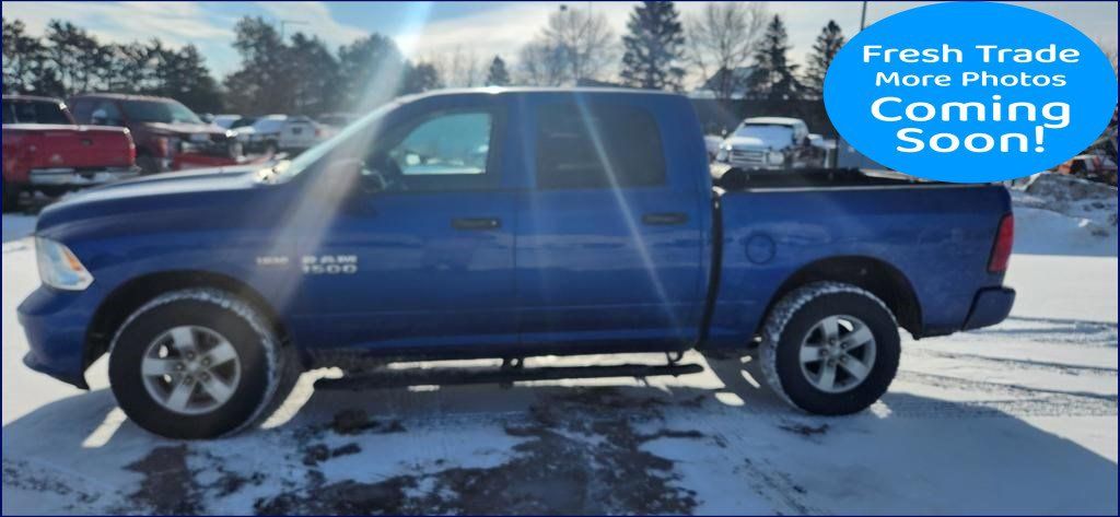 2018 RAM 1500 Express Crew Cab 4WD