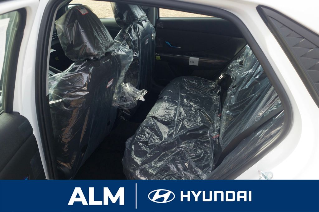 New 2026 White Hyundai SE image 15