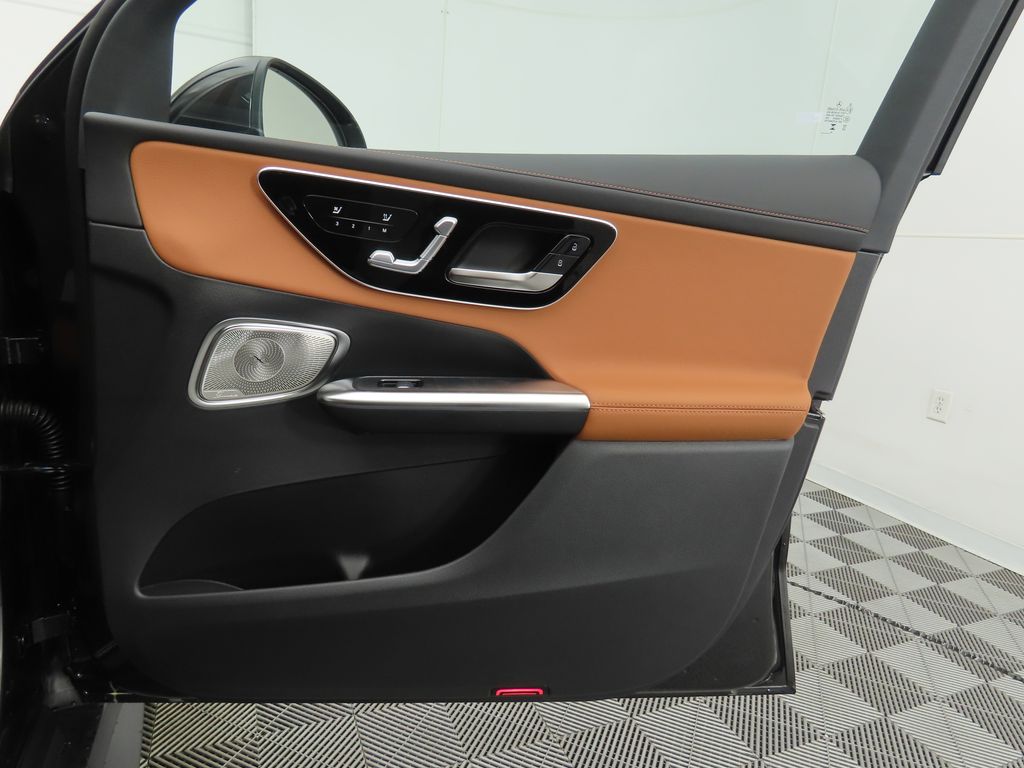 Thumbnail: 2026 Mercedes-Benz GLC - 26