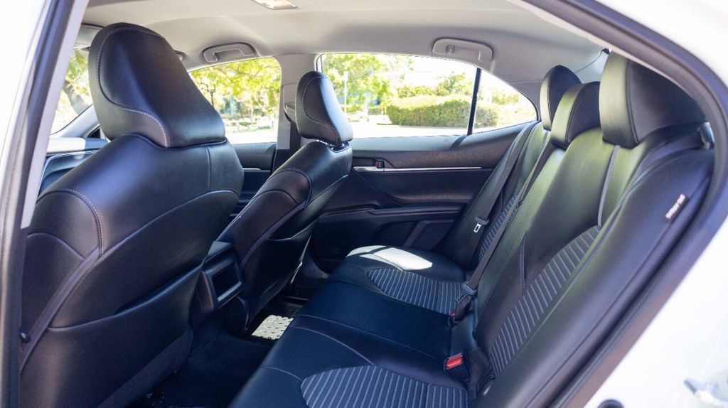 Used 2022 Toyota Camry SE 4D Sedan