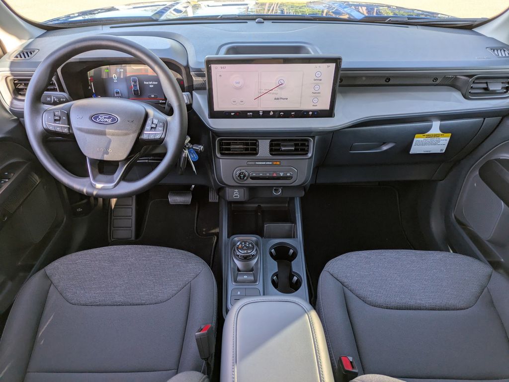 2025 Ford Maverick XL