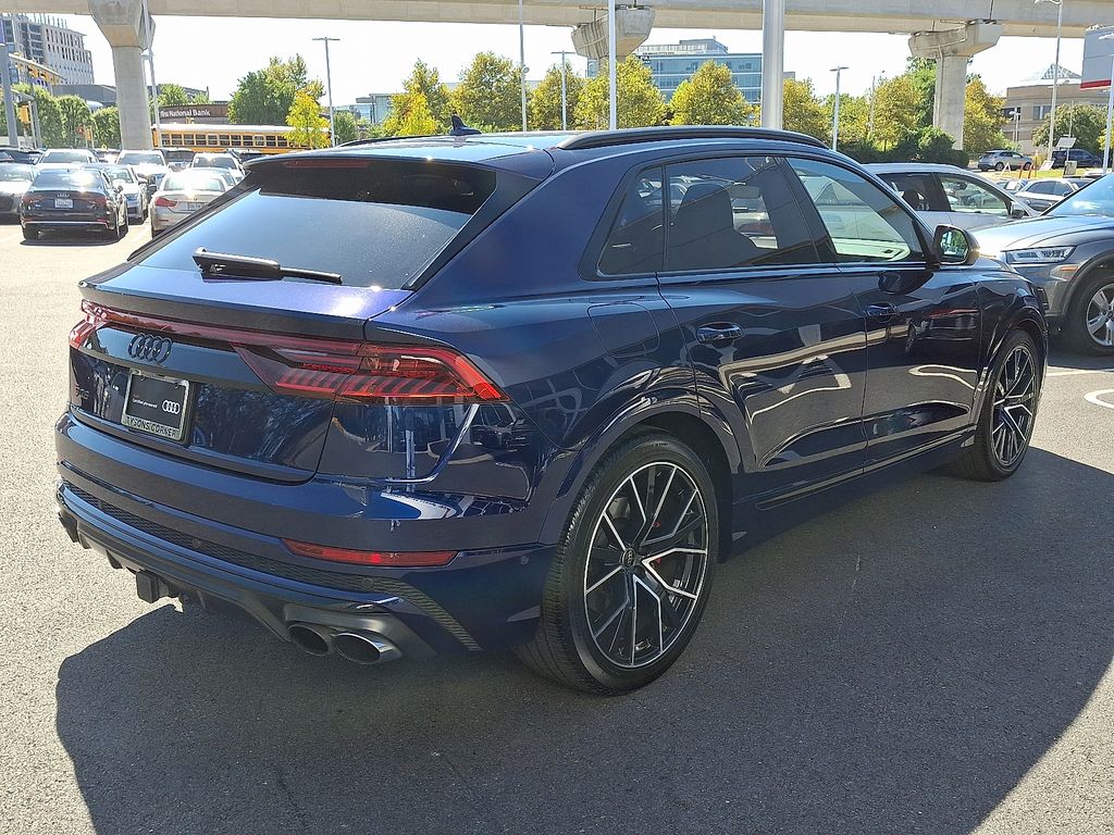 Thumbnail: 2023 Audi SQ8 - 4