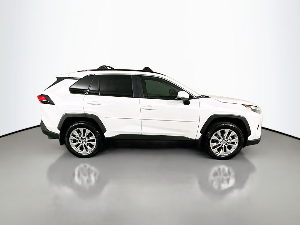 Thumbnail: 2025 Toyota RAV4 - 4