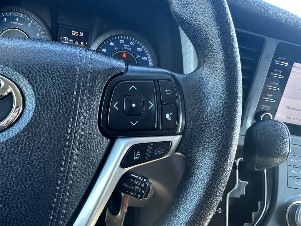 2020 Toyota Sienna L