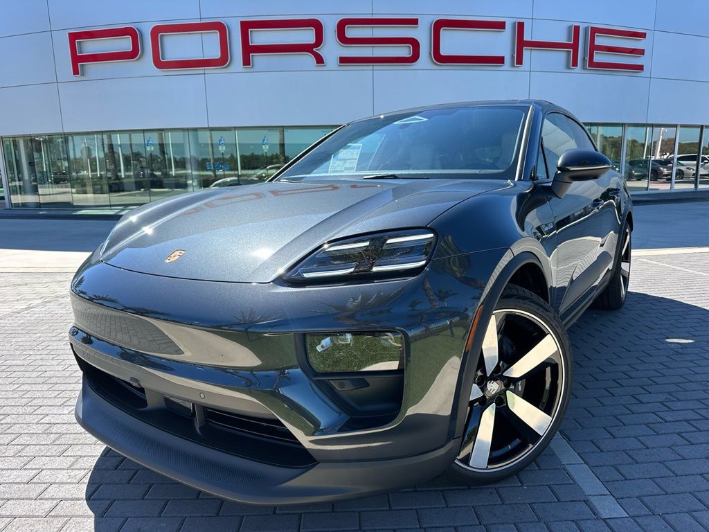 Thumbnail: 2026 Porsche Macan - 1