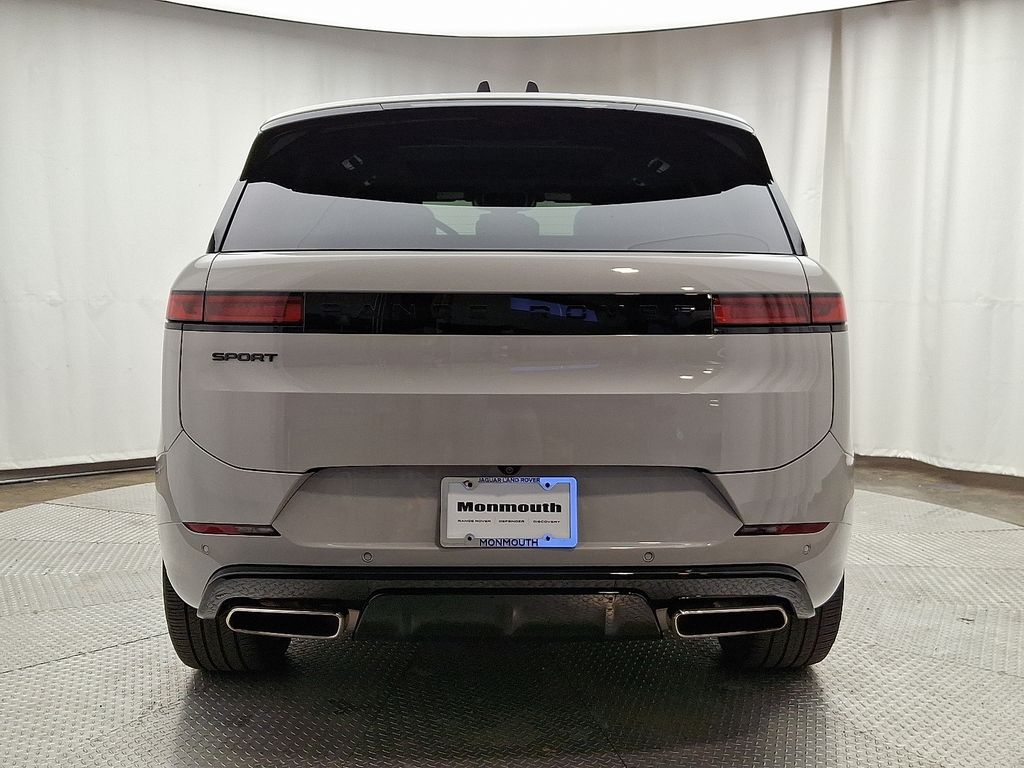 Thumbnail: 2024 Land Rover Range Rover Sport - 5