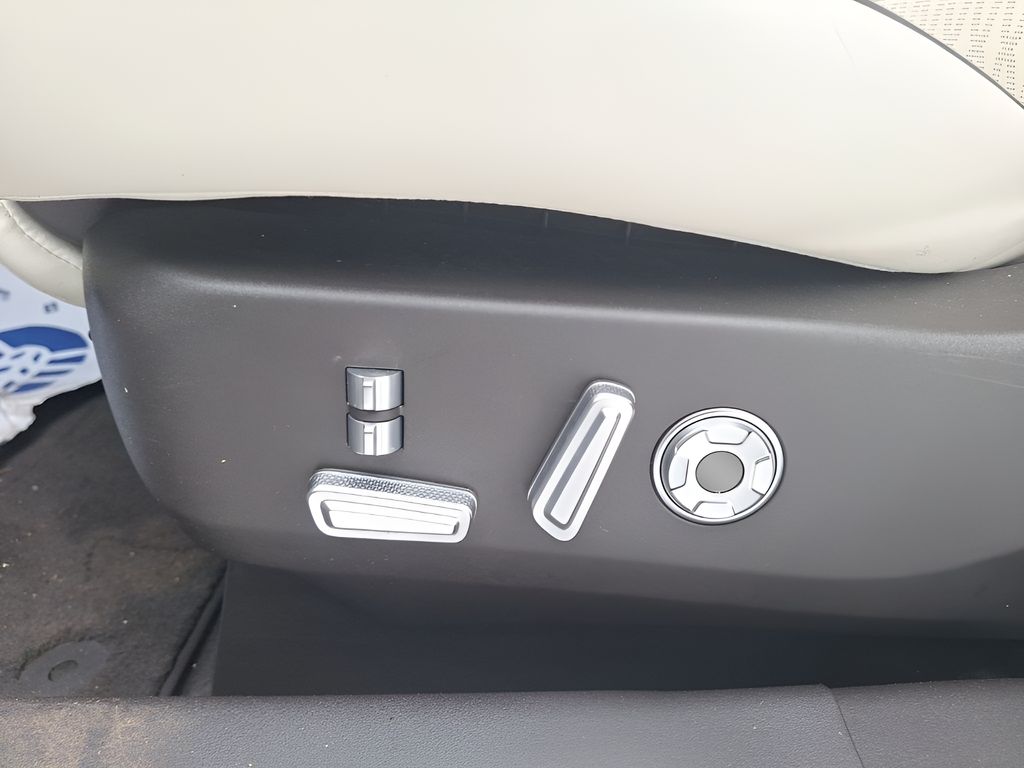 2025 Lincoln Nautilus