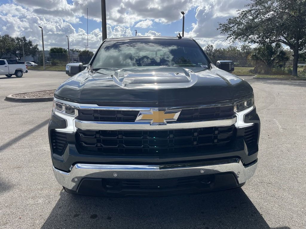 2025 Chevrolet Silverado 1500 LT 2