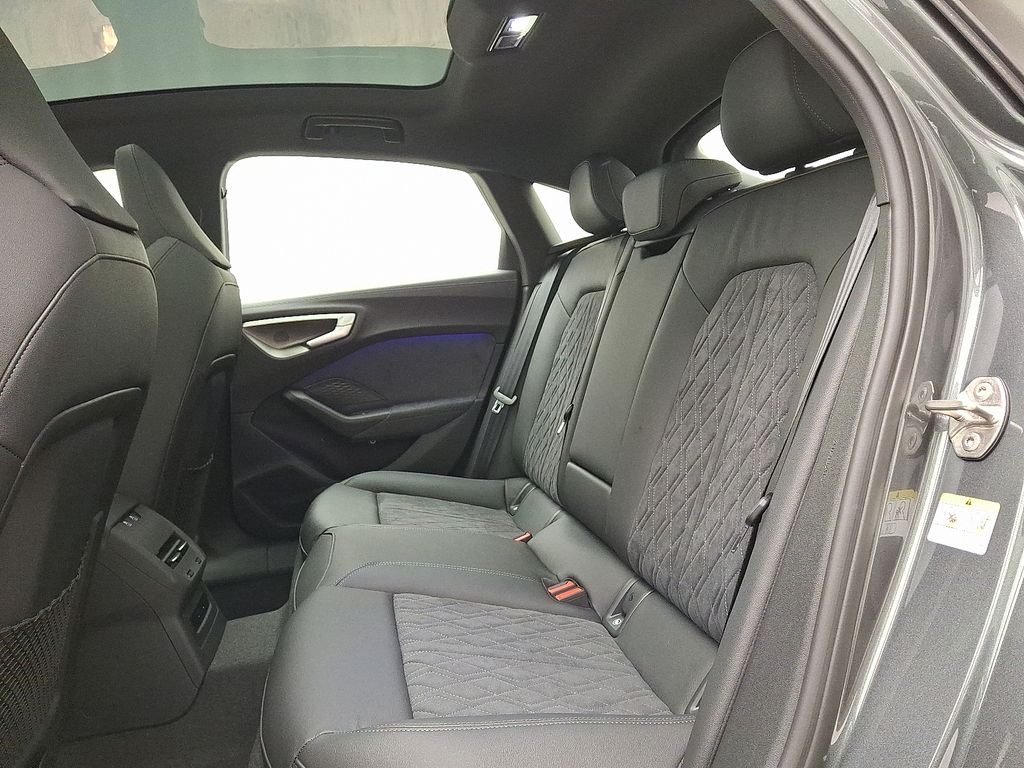 Thumbnail: 2025 Audi S5 - 6