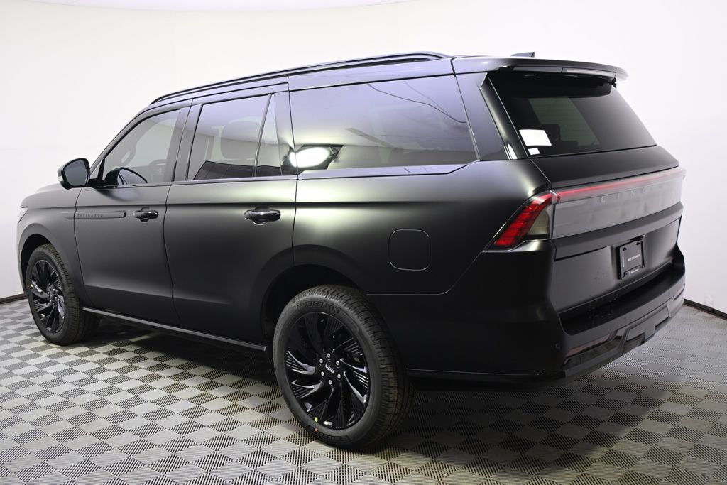 New 2026 Black Lincoln Reserve image 3