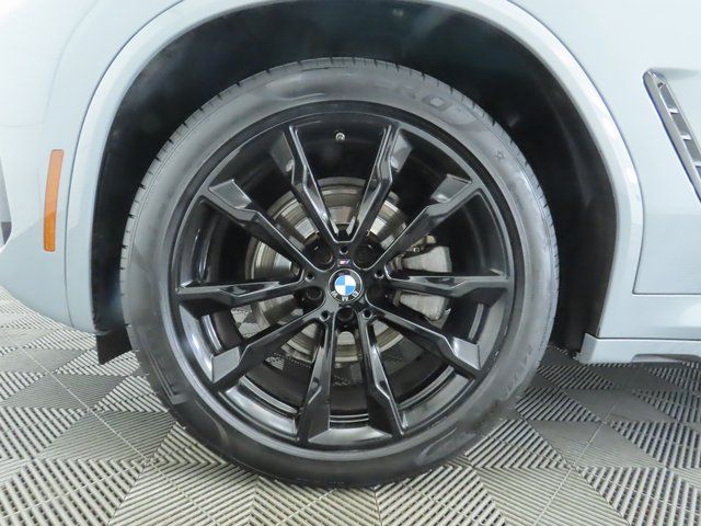 Thumbnail: 2023 BMW X4 - 31