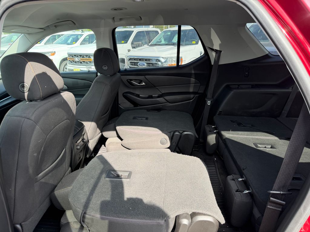 Used 2020 Chevrolet Traverse SUV