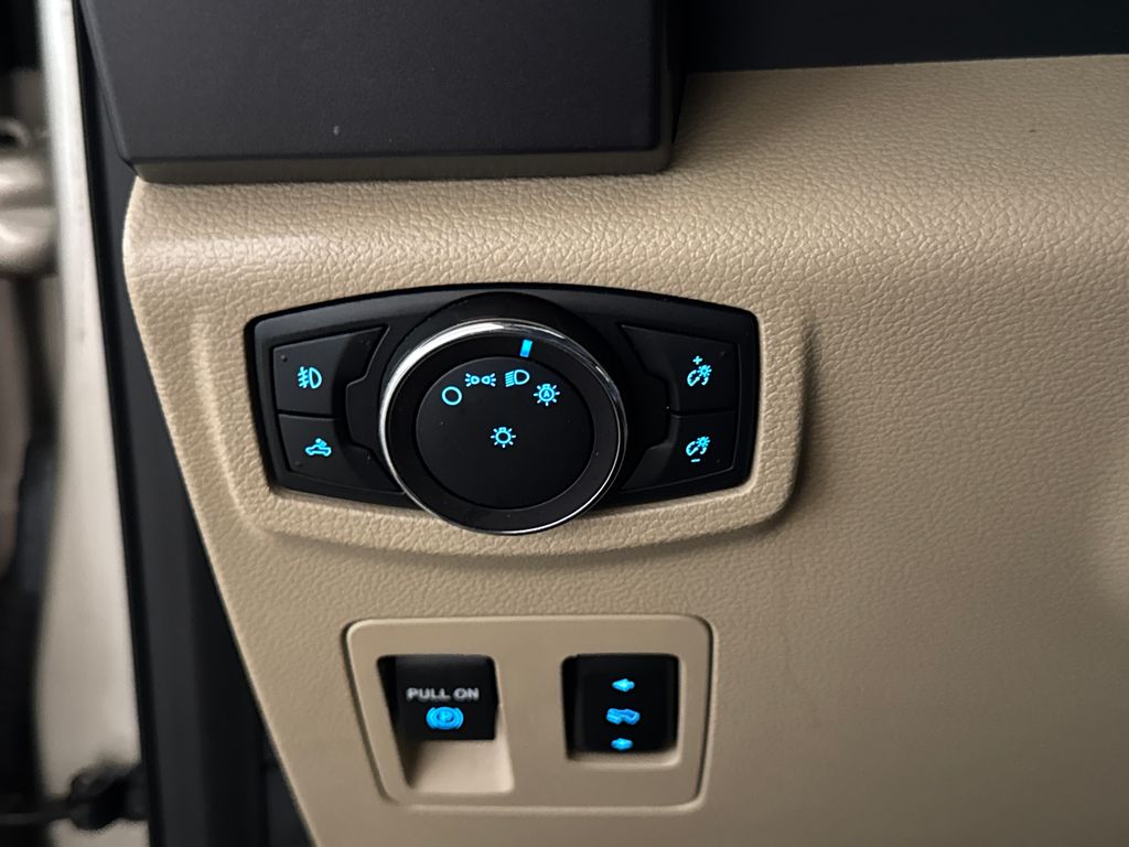 Certified Used 2018 Gold Ford XLT image 19