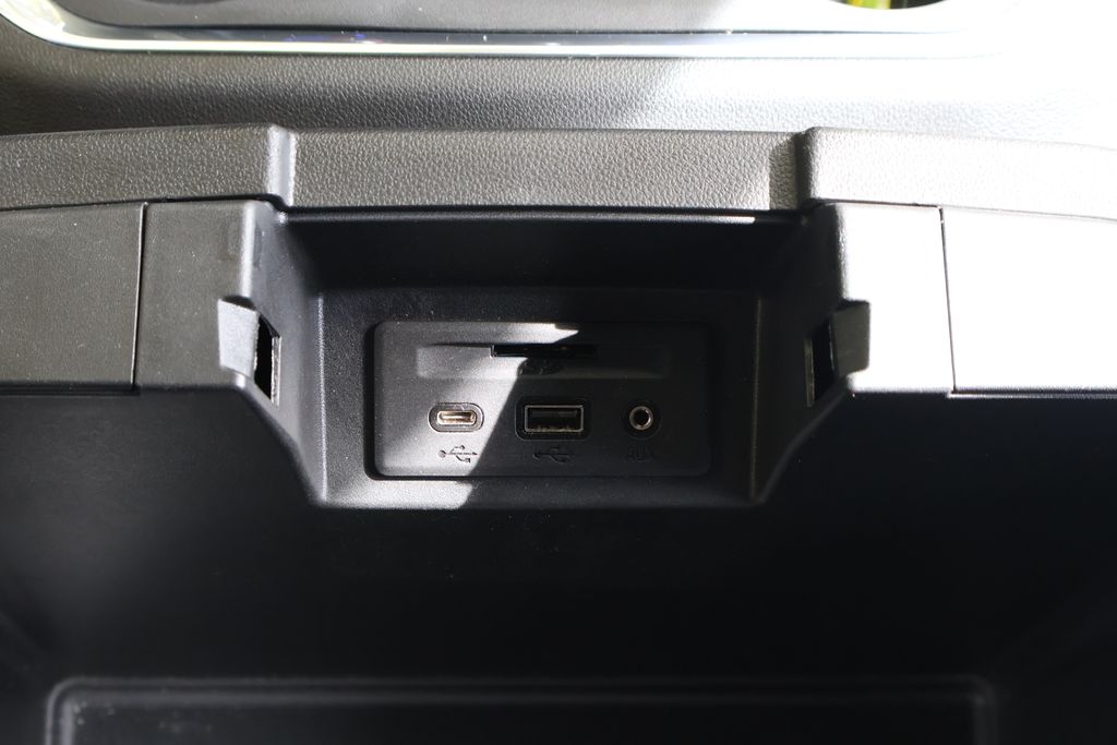 Thumbnail: 2023 Chevrolet Silverado 2500 - 24