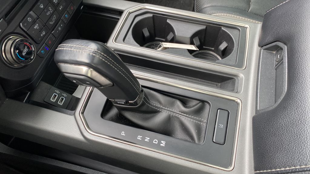 Used 2018 Oxford White Ford Raptor image 19