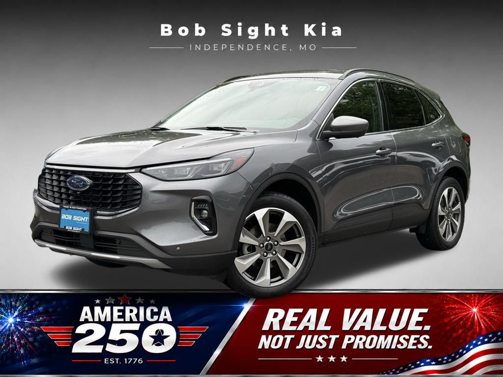 2023 Ford Escape Platinum