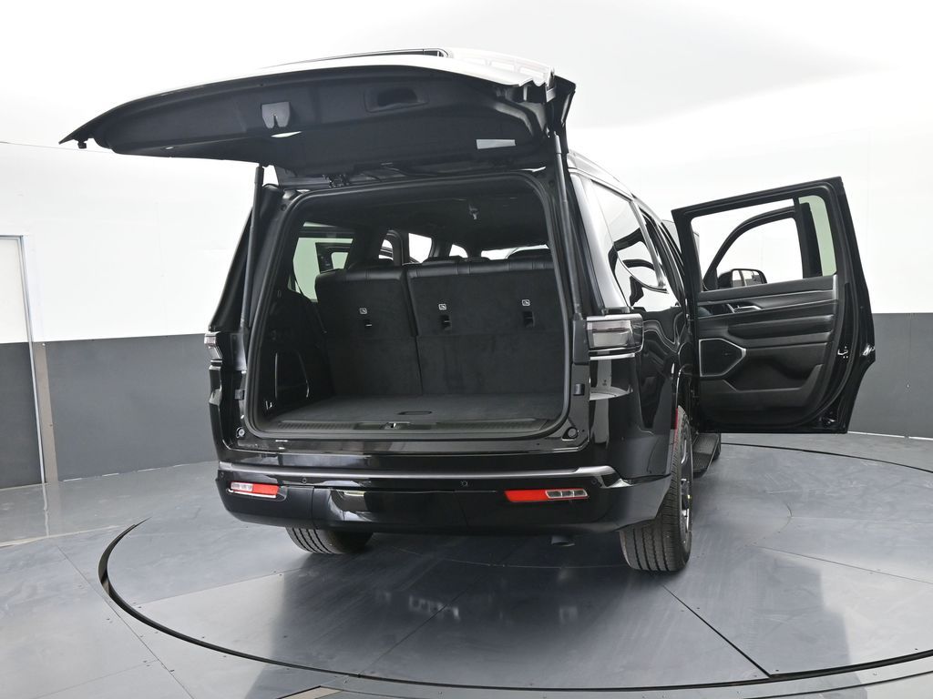 New 2026 High Gloss Black Jeep Limited image 73