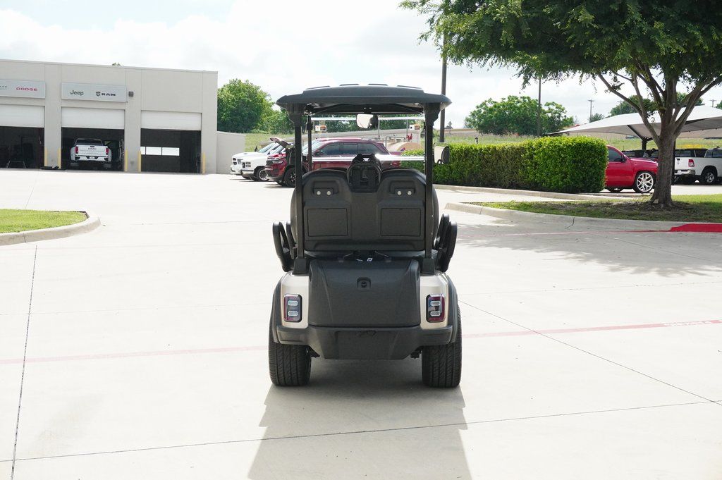 New Car 2025 Epic E40l  Forward Facing For Sale Under $15,000 In Weatherford, Texas