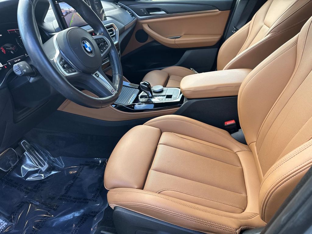 Thumbnail: 2022 BMW X4 - 30