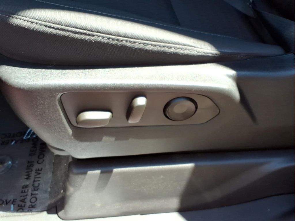 ChevroletSilverado 150017