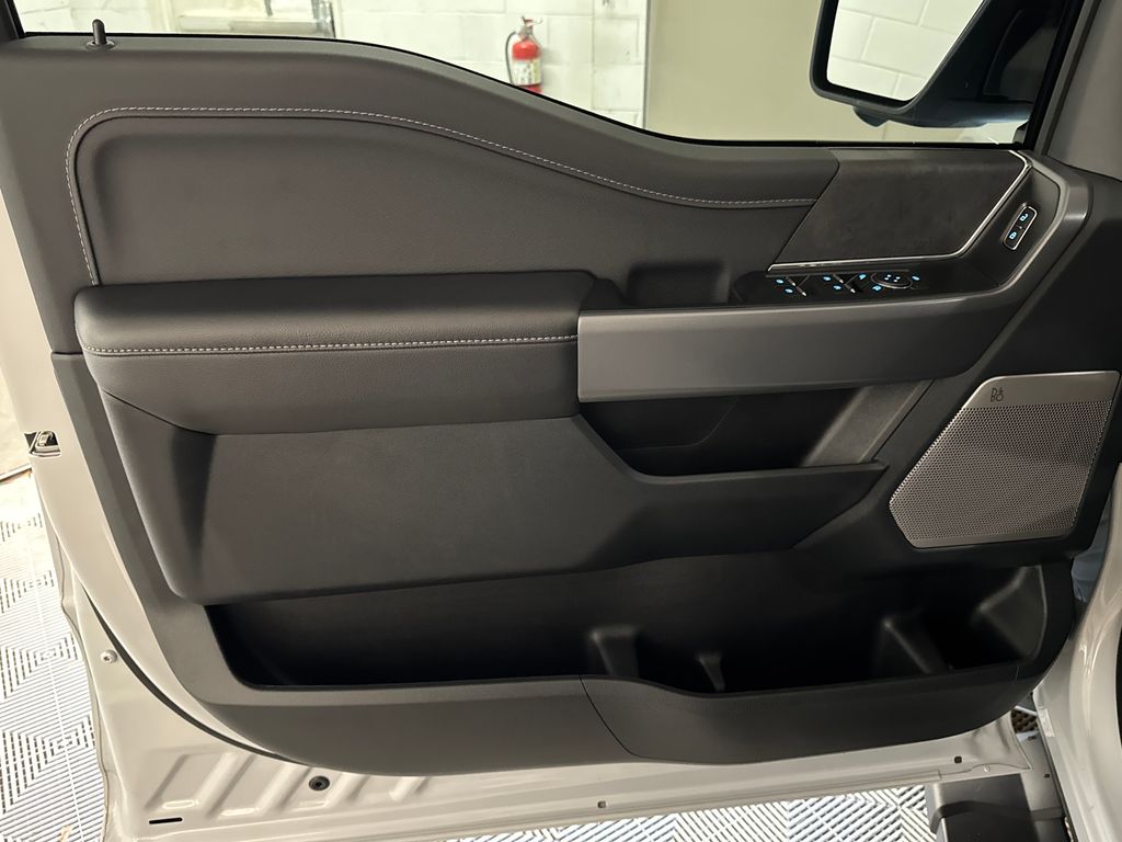 Certified Used 2025 White Ford XLT image 17
