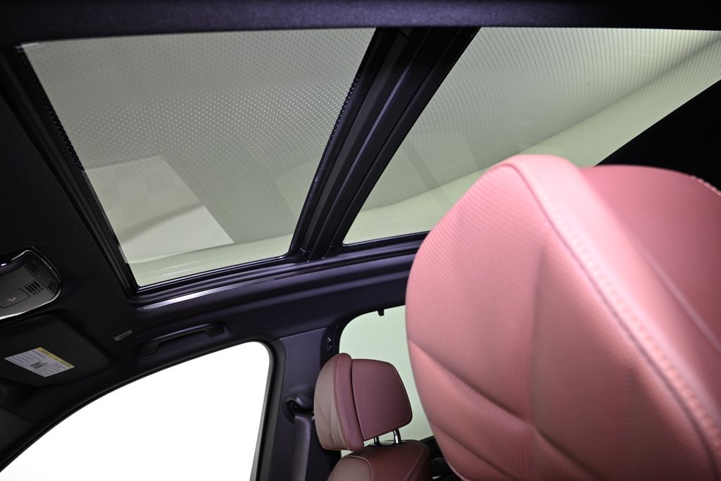 Thumbnail: 2026 BMW X5 - 21