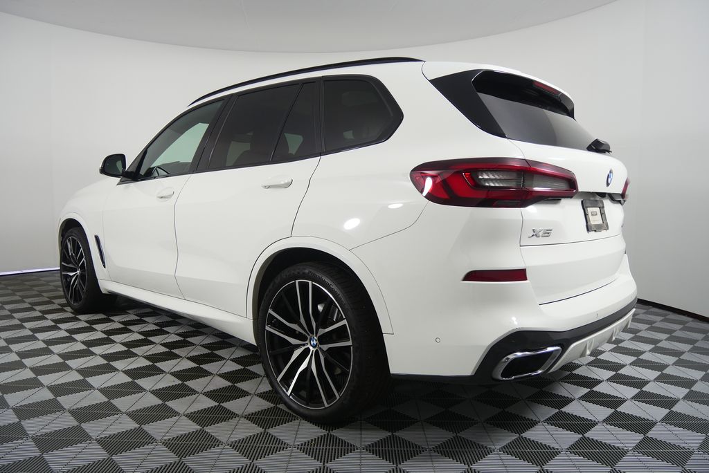 Thumbnail: 2021 BMW X5 - 5