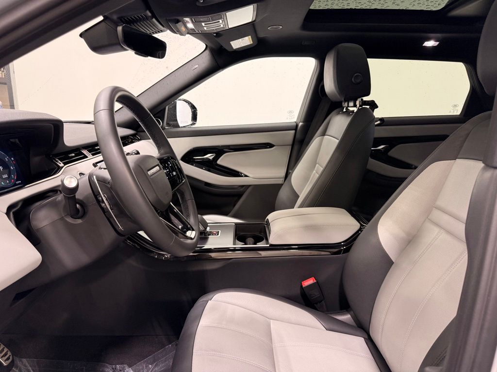 Thumbnail: 2026 Land Rover Range Rover Evoque - 12
