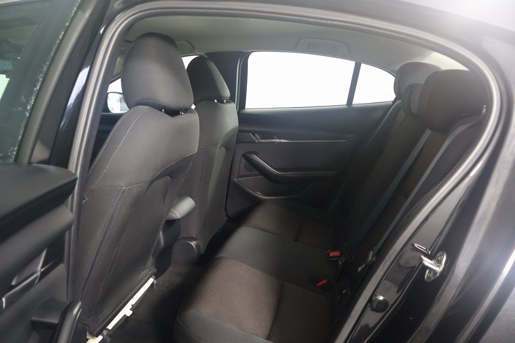 2024 Mazda Mazda3 S 11