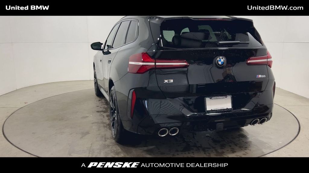 2025 BMW X3 M 7