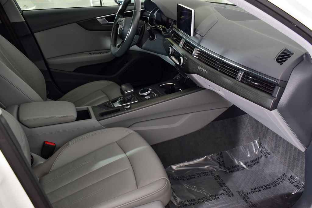 Thumbnail: 2018 Audi A4 - 25