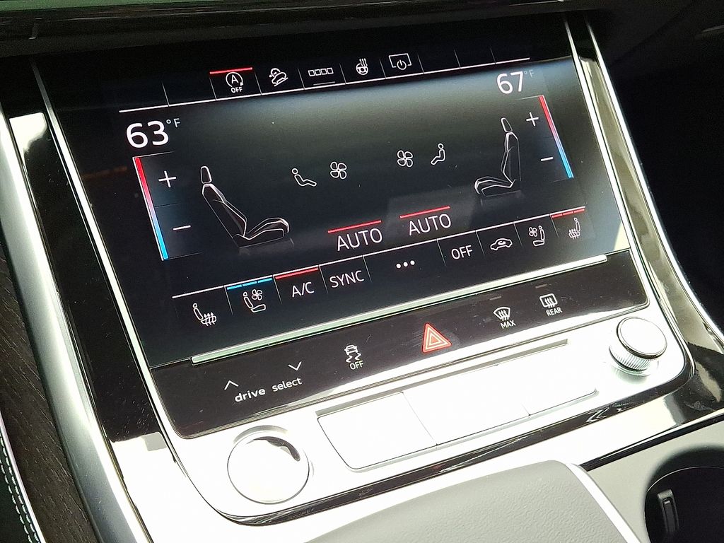 Thumbnail: 2026 Audi Q7 - 10