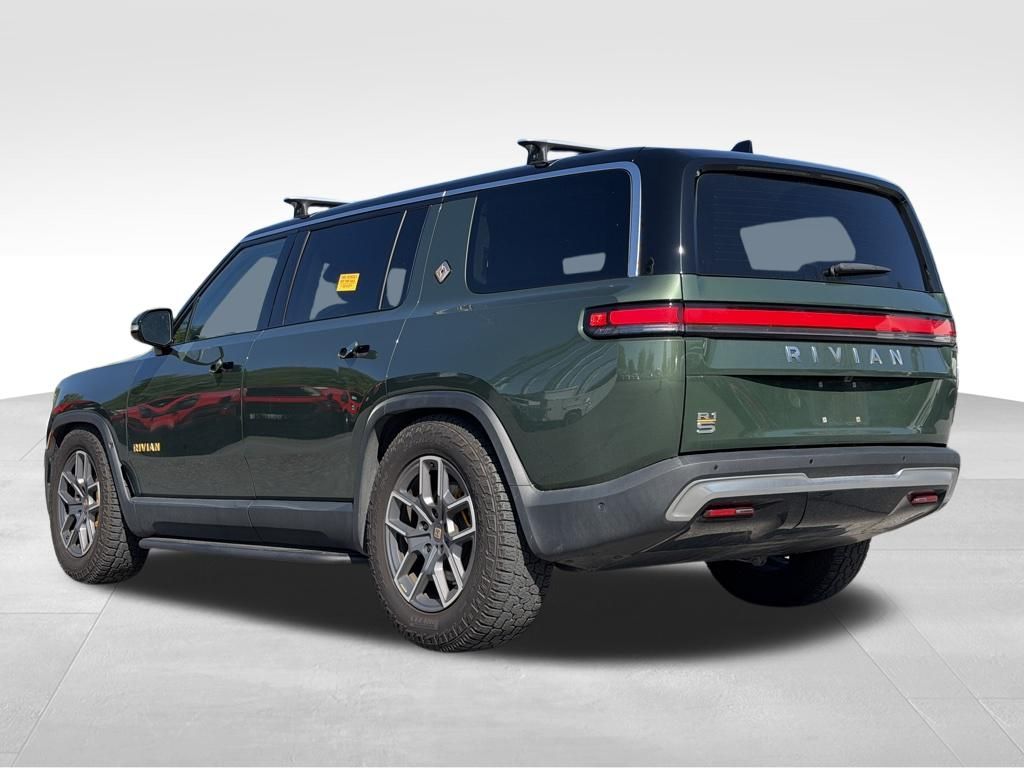 2023 Rivian R1S Adventure