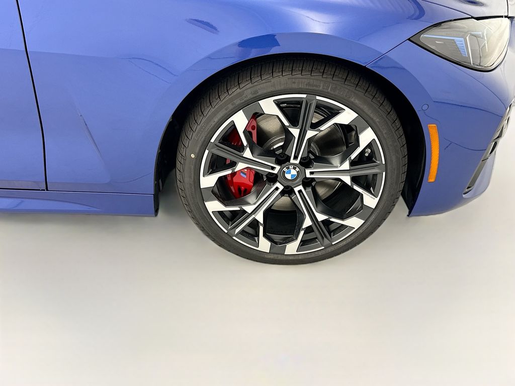 Thumbnail: 2027 BMW 4 Series - 27