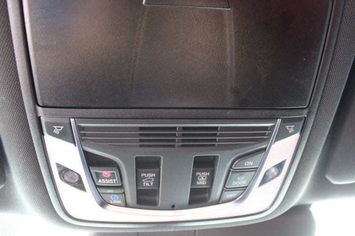 Used Car 2023 Acura Rdx  A-spec Advance Package For Sale Under $40,000 In Georgetown, Texas