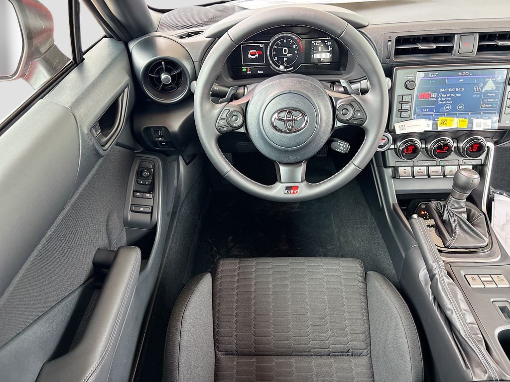 Thumbnail: 2026 Toyota GR86 - 10