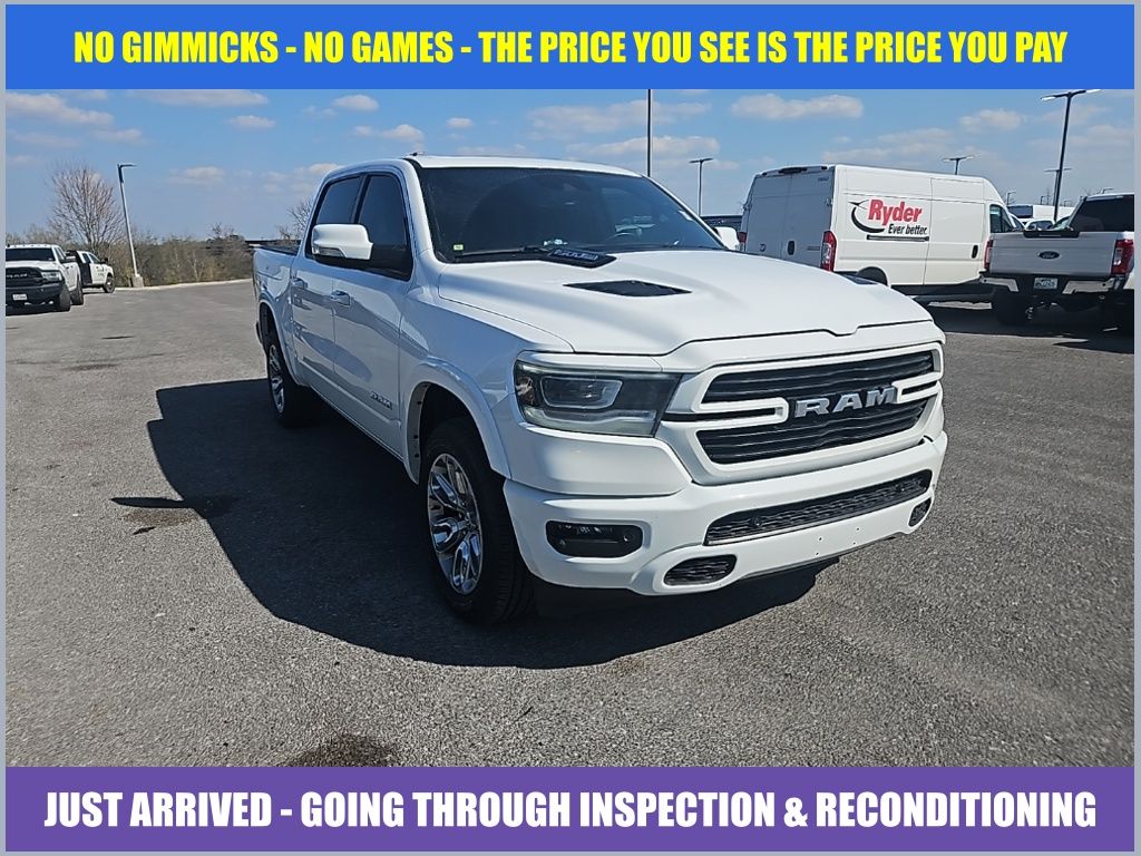 2022 RAM 1500 Laramie Crew Cab 4WD