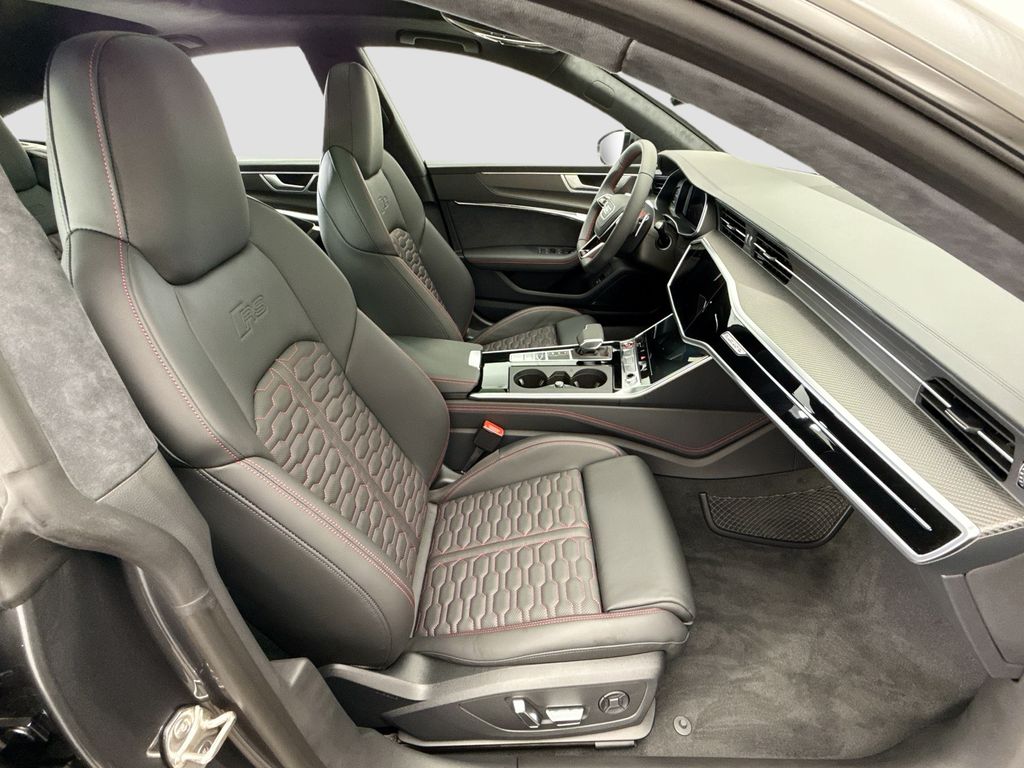 Thumbnail: 2026 Audi RS 7 - 20