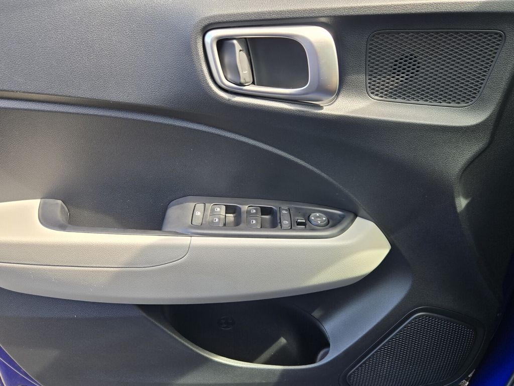 2024 Hyundai Venue - $17,599
