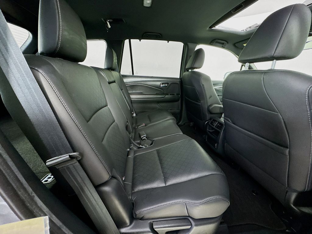 Used Car 2020 Honda Passport  Ex-l For Sale Under $25,000 In Austin, Texas