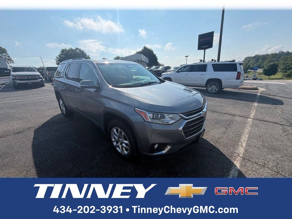 Gray (Satin Steel Metallic) 2018 Chevrolet Traverse SUV / Crossover Front-Wheel Drive 9-Speed Automatic