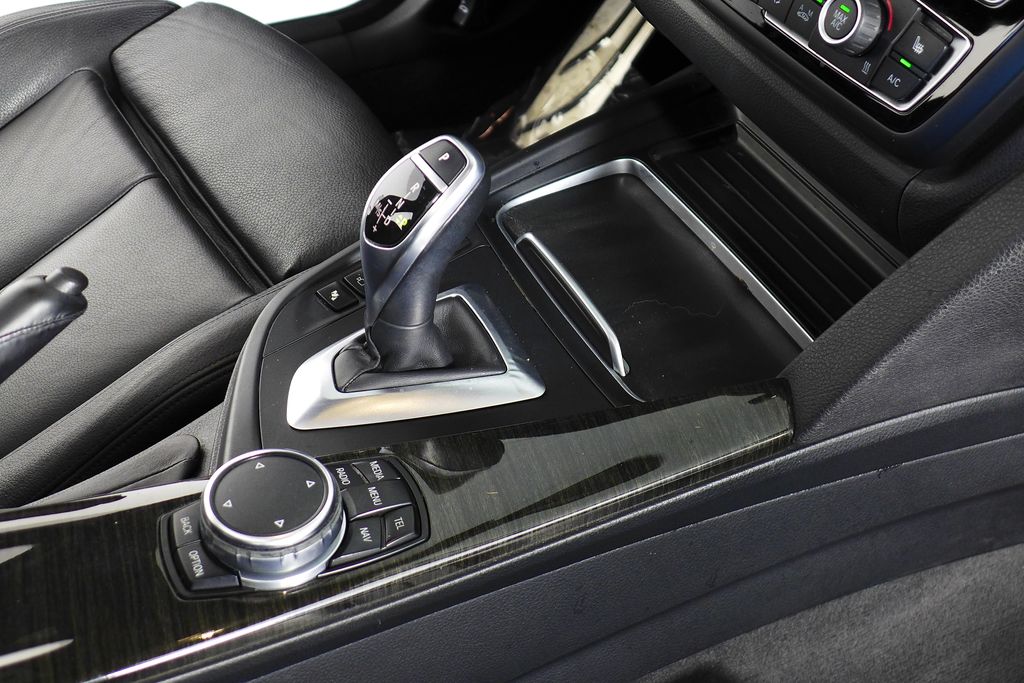 Thumbnail: 2016 BMW 4 Series - 15