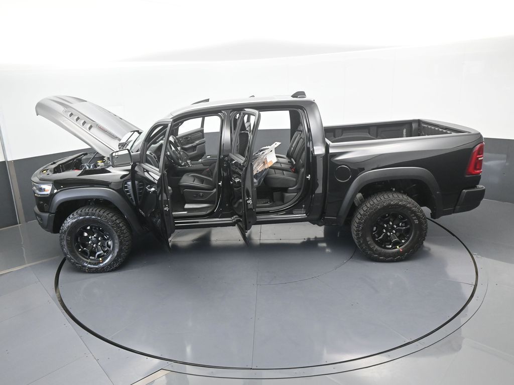 New 2026 Diamond Black Crystal Pearlcoat Ram RHO image 70