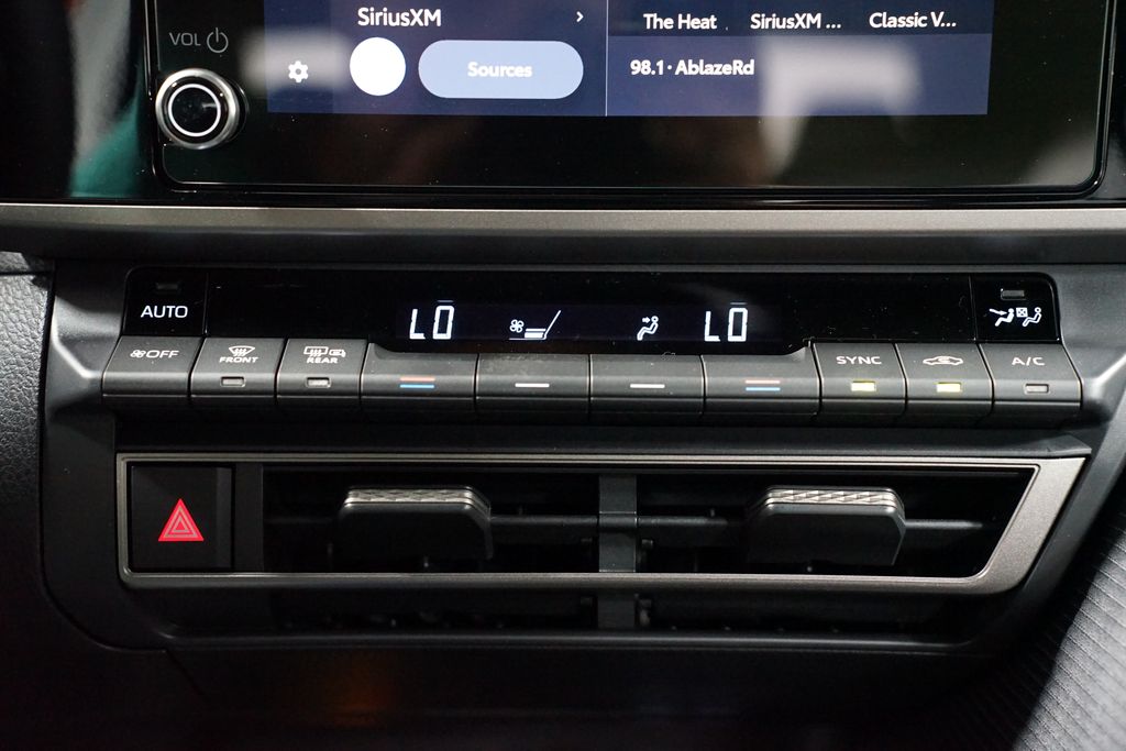 Thumbnail: 2026 Toyota Camry - 21