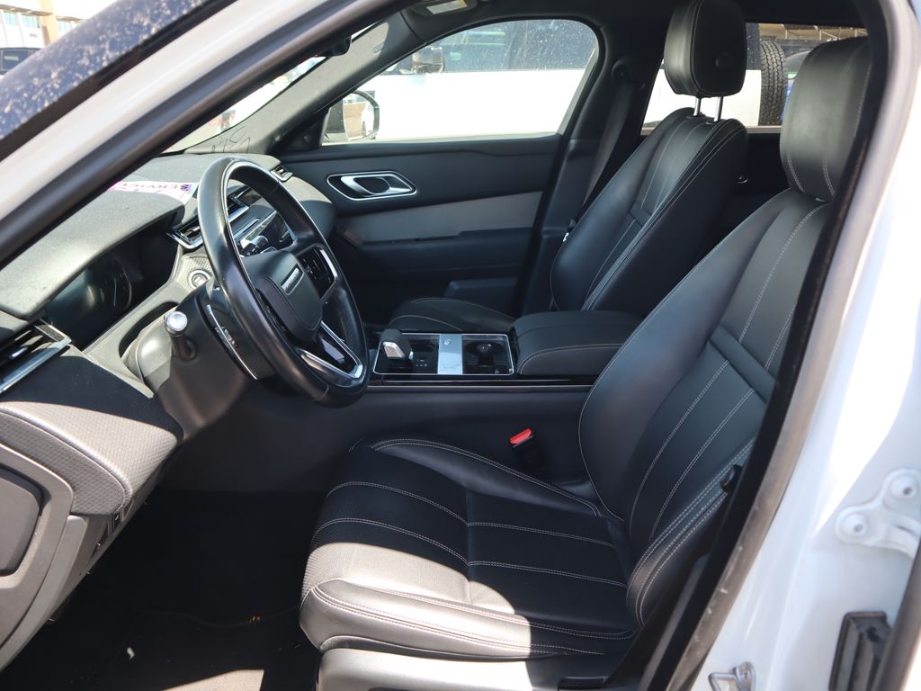 2022 Land Rover Range Rover Velar R-Dynamic S 10
