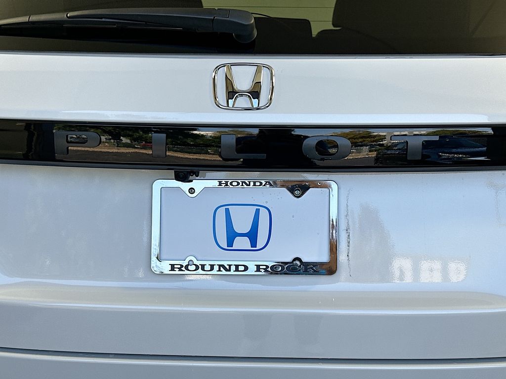 Thumbnail: 2025 Honda Pilot - 21