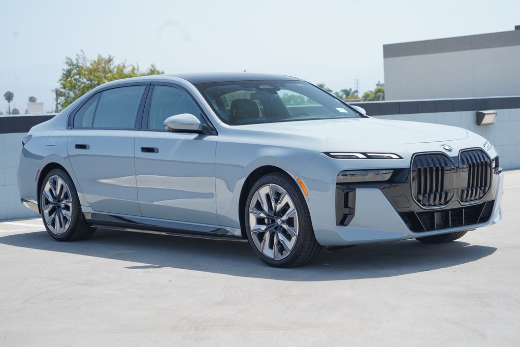 Thumbnail: 2026 BMW i7 - 3