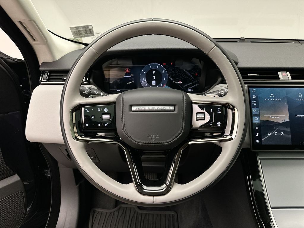 Thumbnail: 2025 Land Rover Range Rover Velar - 18