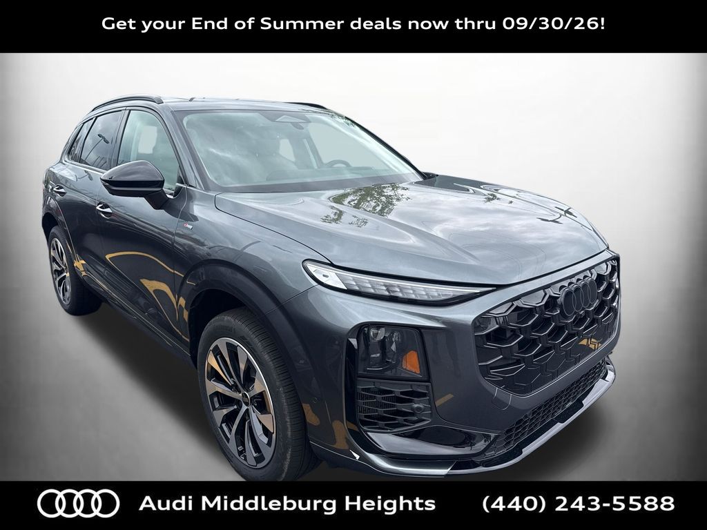 Daytona Gray 2026 Audi Q3 SUV / Crossover All-Wheel Drive 7-Speed Automatic